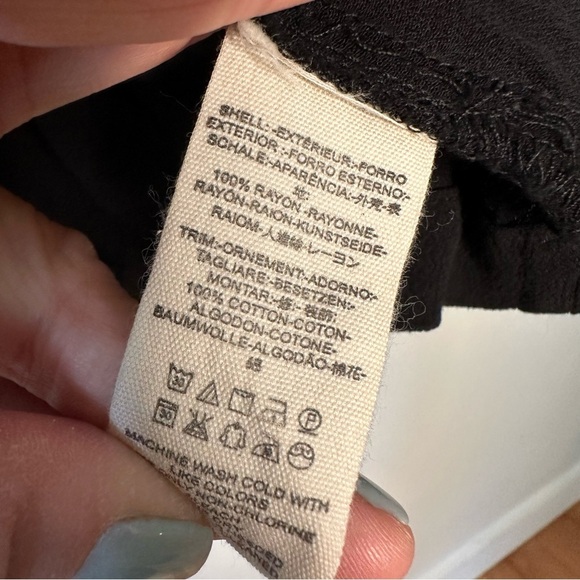 Free People | Black Little Bit Of Love Crochet Top Size Medium - Picture 11 of 13